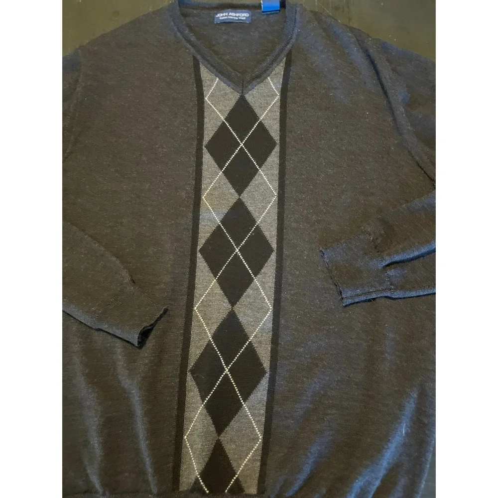 John‎ Ashford Italian Merino Wool Argyle V-Neck Sweater